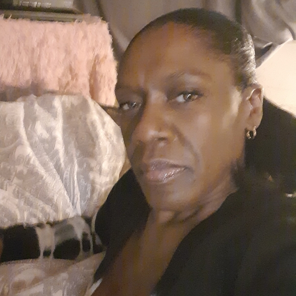 Meet your Posher, Paula - Picture 8 of 16